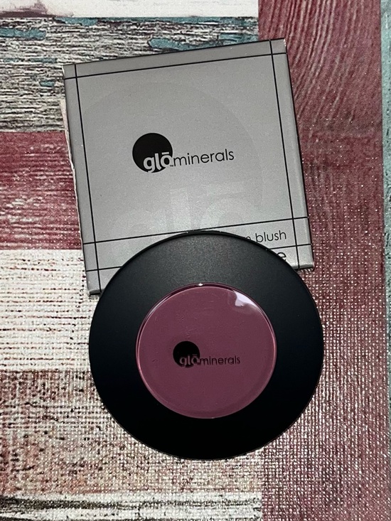 Glominerals Other - glominerals NIB gloCream Blush Plumeria Makeup Cheeks Purple .12 oz Made in USA